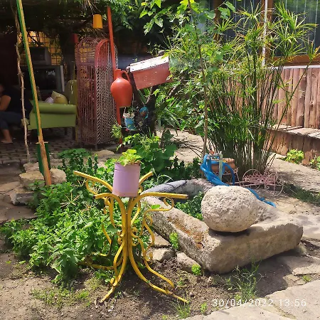 Tuana Garden