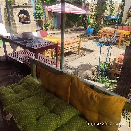 Bed & Breakfast Tuana Garden