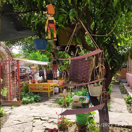Tuana Garden *