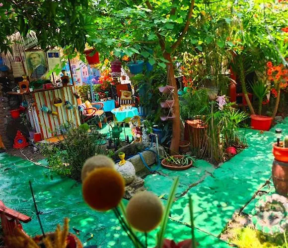 Bed & Breakfast Tuana Garden