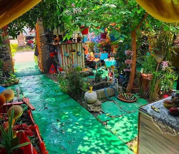 Tuana Garden 3* Side