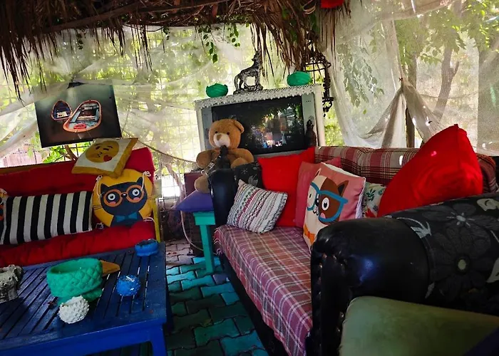 Tuana Garden Bed & Breakfast 3*