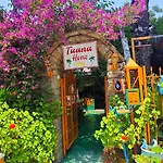 Tuana Garden 3* Side