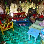 Tuana Garden Bed and breakfast 3*