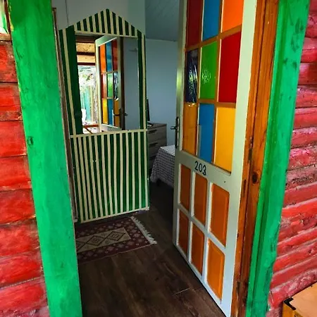 Bed and breakfast Tuana Garden Side