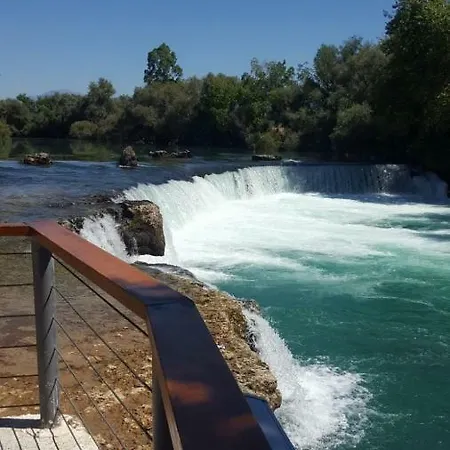 Tuana Garden Bed and breakfast