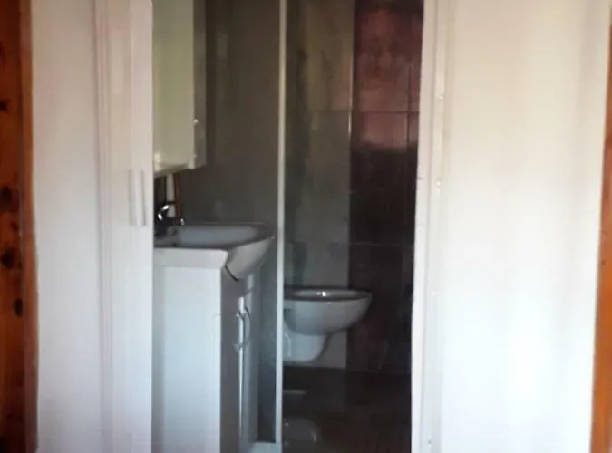 Bed and Breakfast Tuana Garden