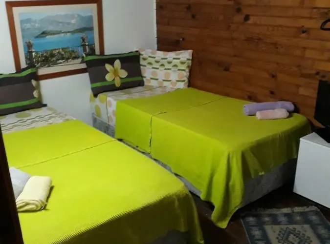 Bed and Breakfast Tuana Garden Σιντέ